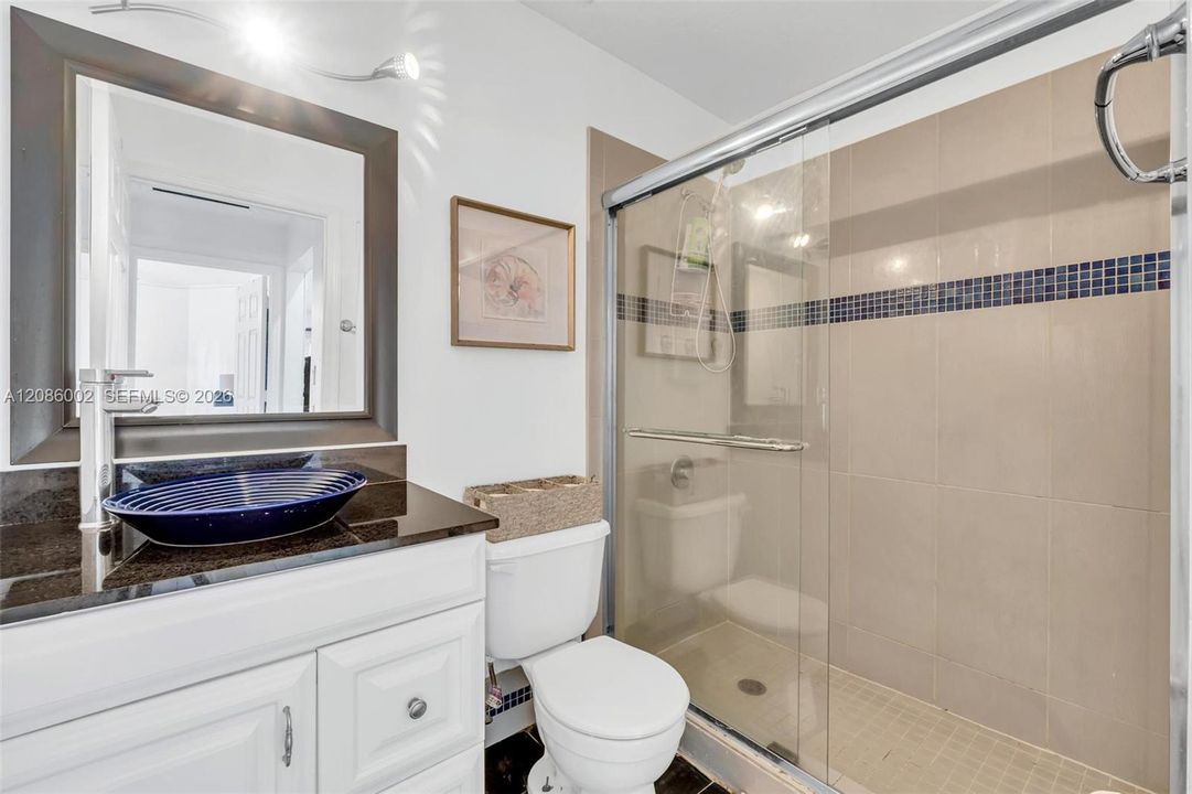 For Sale: $550,997 (3 beds, 2 baths, 1385 Square Feet)