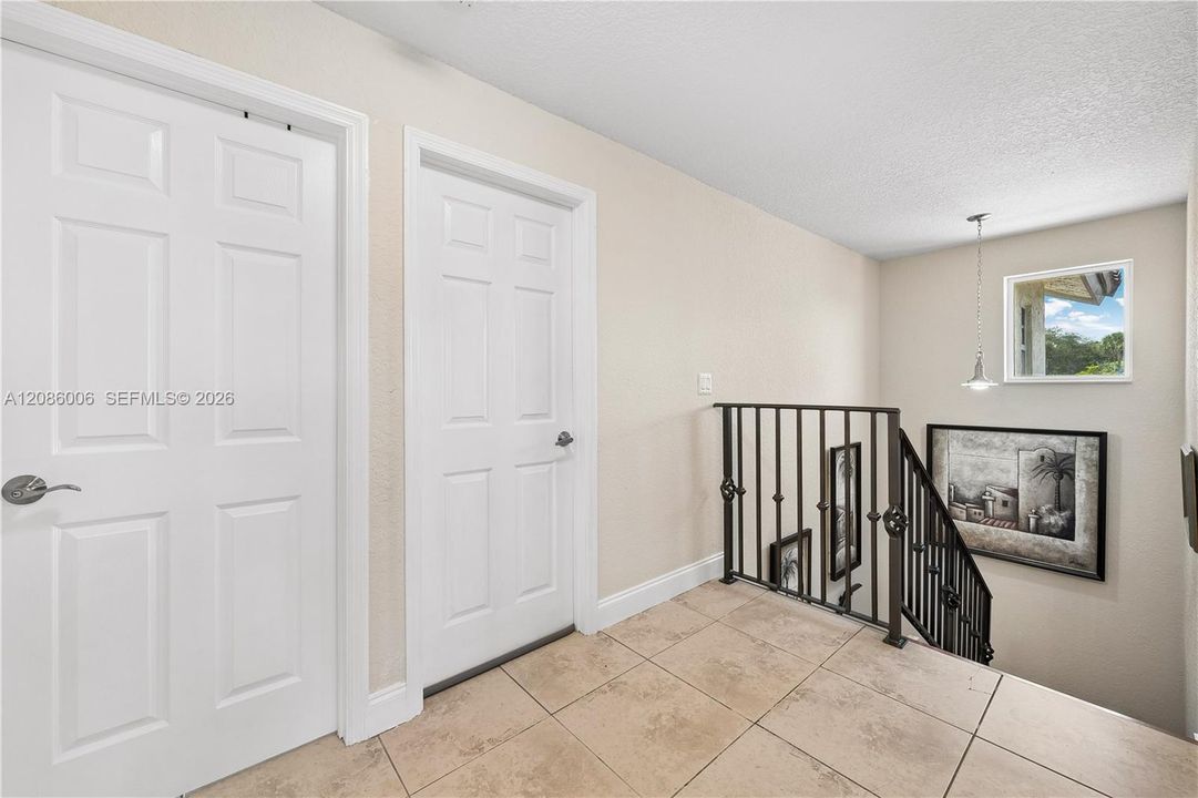 For Sale: $715,000 (4 beds, 2 baths, 2025 Square Feet)