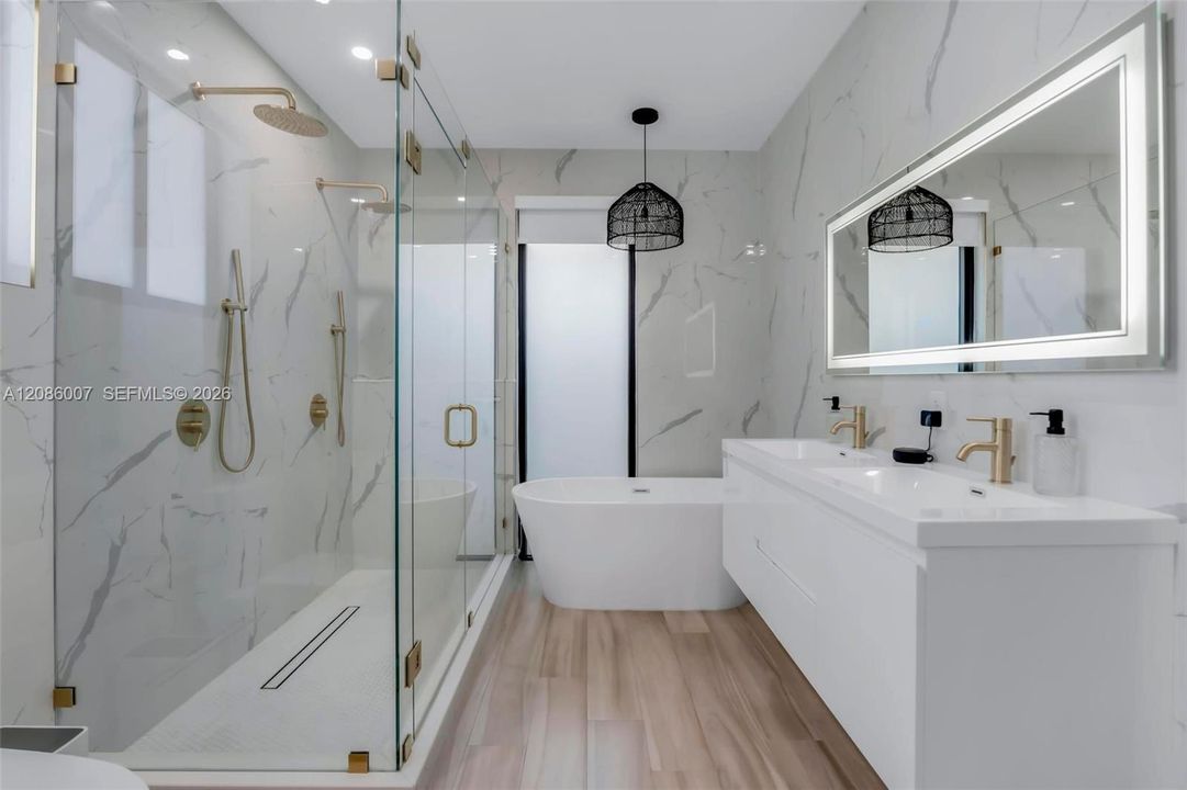 En Renta: $18,000 (4 camas, 2 baños, 1802 Pies cuadrados)