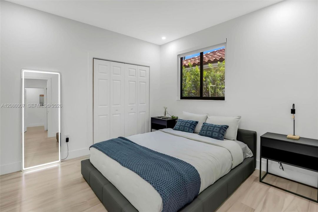 En Renta: $18,000 (4 camas, 2 baños, 1802 Pies cuadrados)