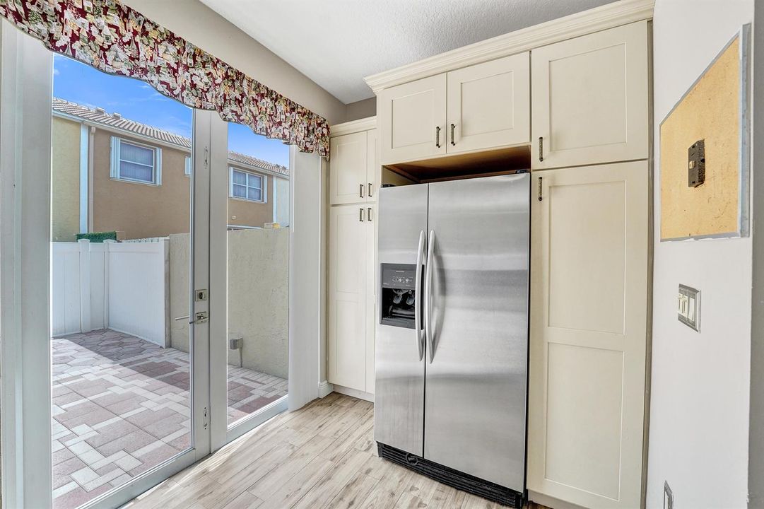 Kitchen / Patio Door