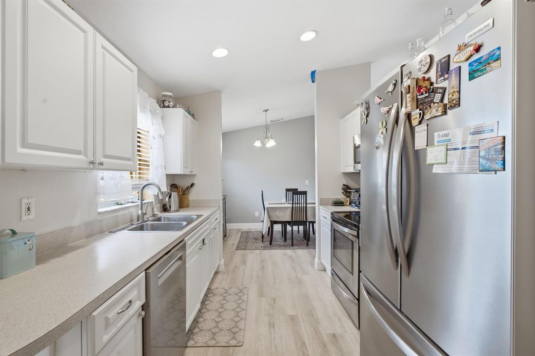 12_smg05553