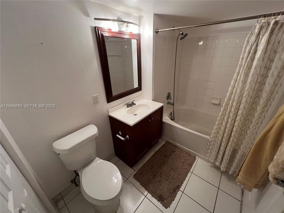 В аренду: $2,250 (1 спален, 1 ванн, 859 Квадратных фут)