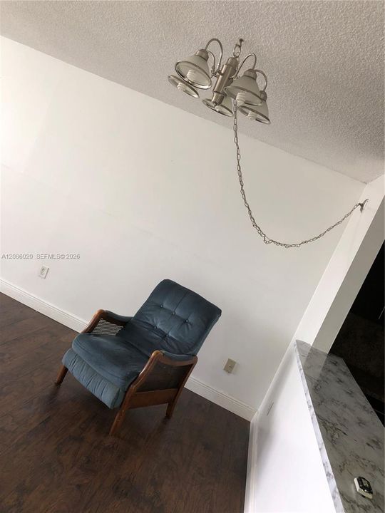 En Venta: $178,000 (2 camas, 1 baños, 1075 Pies cuadrados)