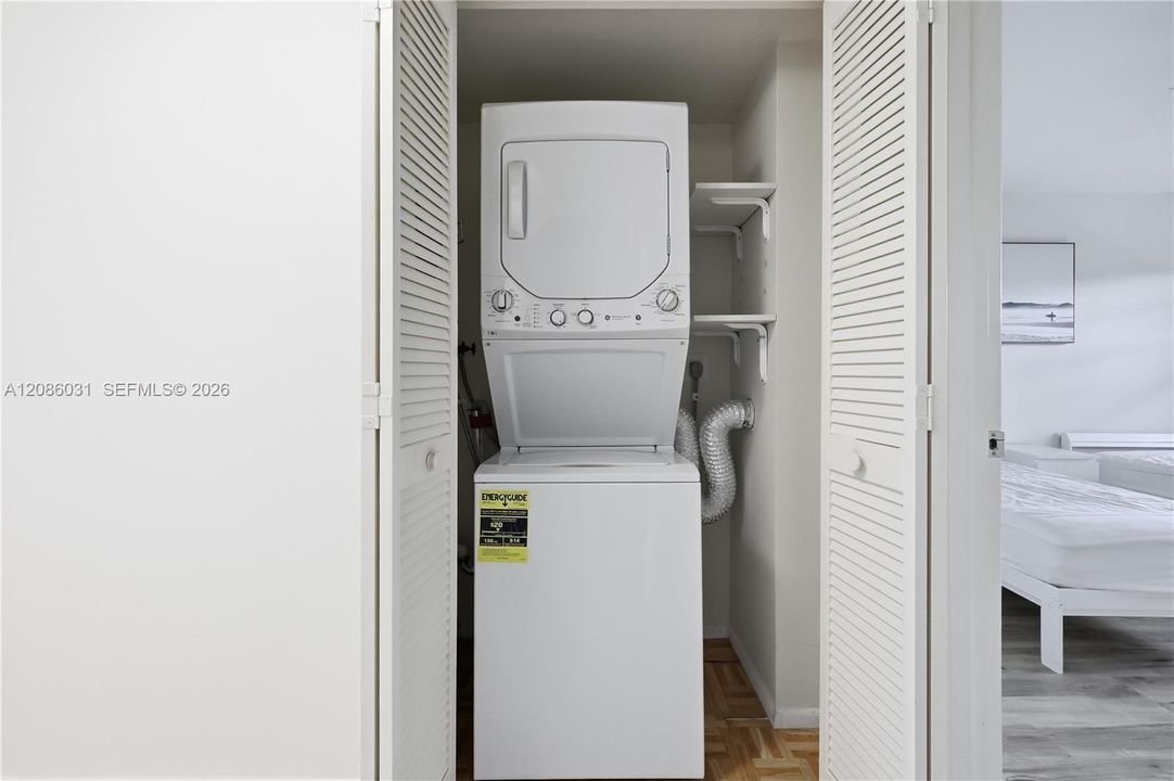 На продажу: $290,000 (3 спален, 2 ванн, 1500 Квадратных фут)