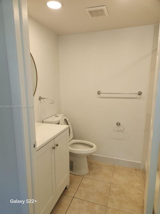 В аренду: $2,300 (3 спален, 2 ванн, 1165 Квадратных фут)