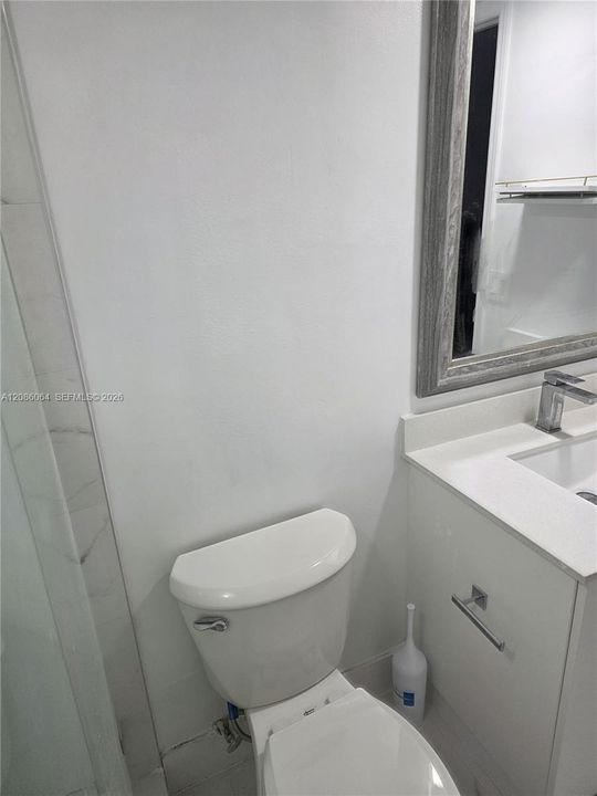 На продажу: $385,000 (1 спален, 1 ванн, 760 Квадратных фут)