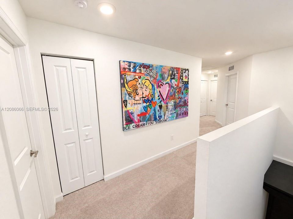 En Venta: $439,000 (3 camas, 2 baños, 1609 Pies cuadrados)