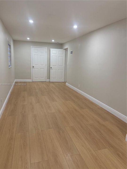 В аренду: $3,200 (3 спален, 2 ванн, 1427 Квадратных фут)