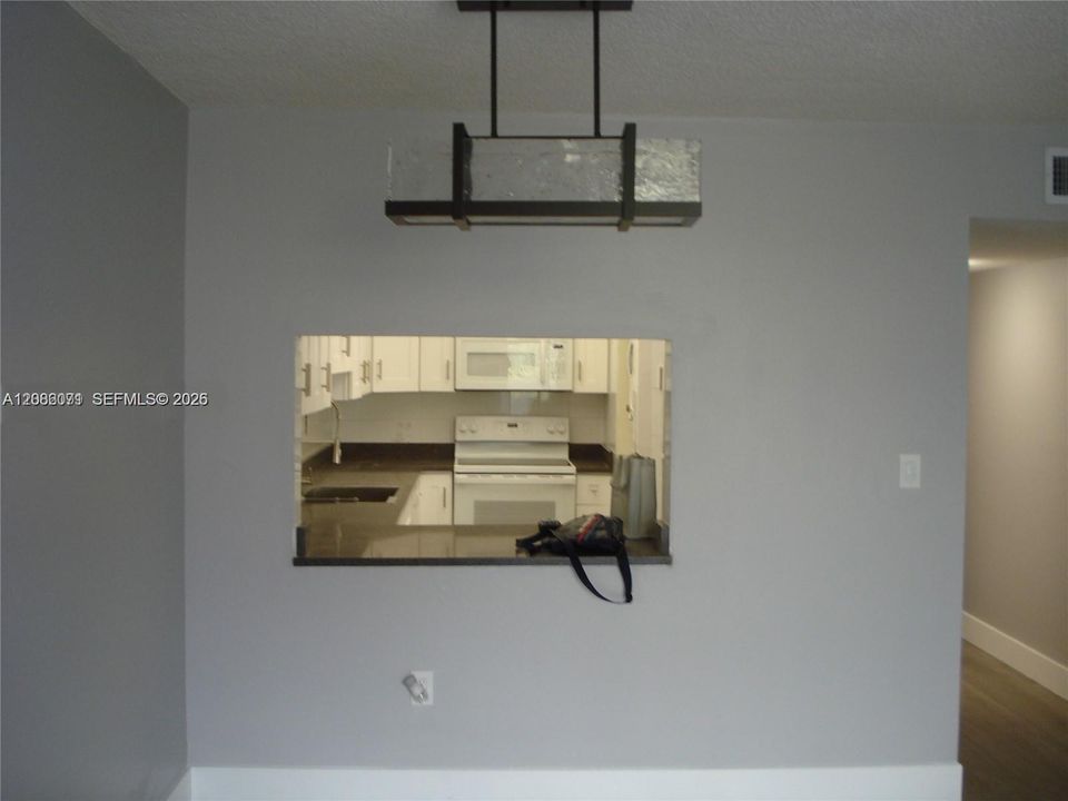 En Renta: $2,250 (2 camas, 2 baños, 960 Pies cuadrados)