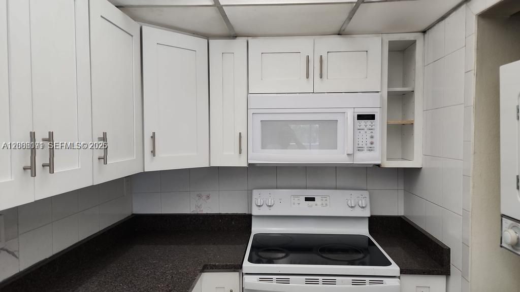 En Renta: $2,250 (2 camas, 2 baños, 960 Pies cuadrados)