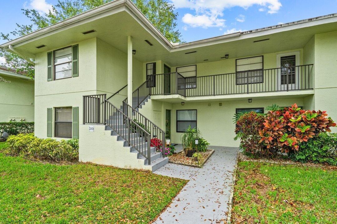 003-2001SabalRidgeCourt-A-PalmBeachGarde