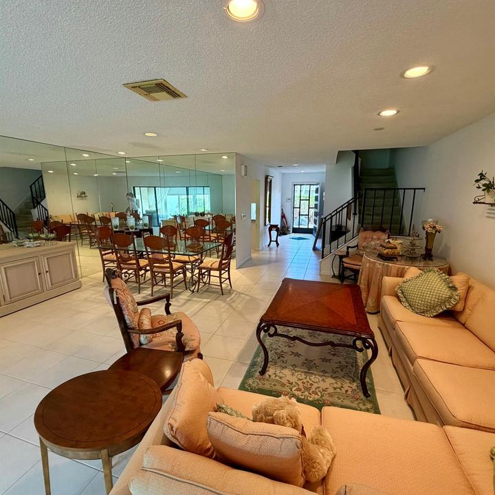 Living Room/Dining Room