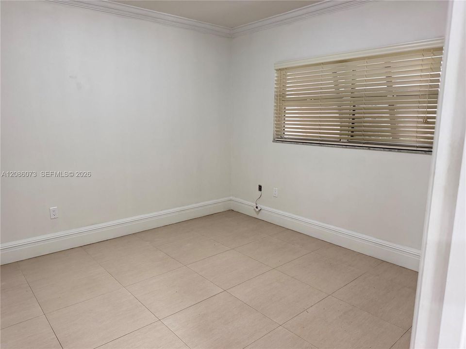 В аренду: $3,650 (3 спален, 2 ванн, 1732 Квадратных фут)