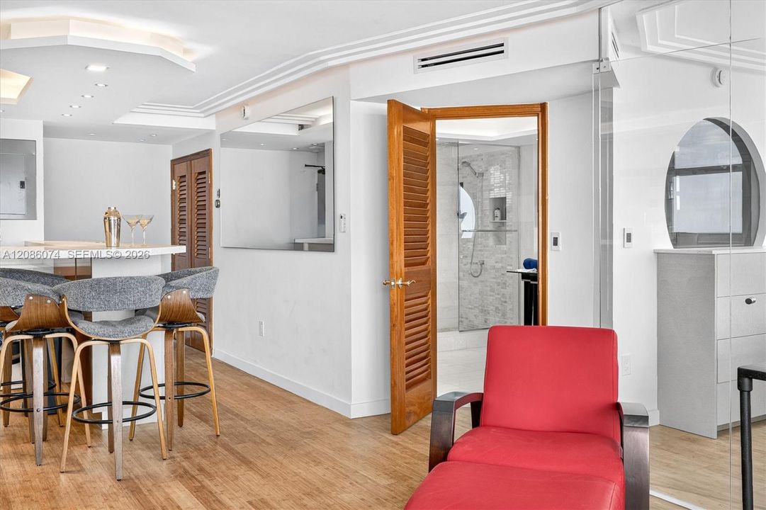 En Venta: $1,250,000 (1 camas, 1 baños, 679 Pies cuadrados)