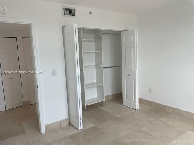 В аренду: $3,450 (2 спален, 2 ванн, 1052 Квадратных фут)