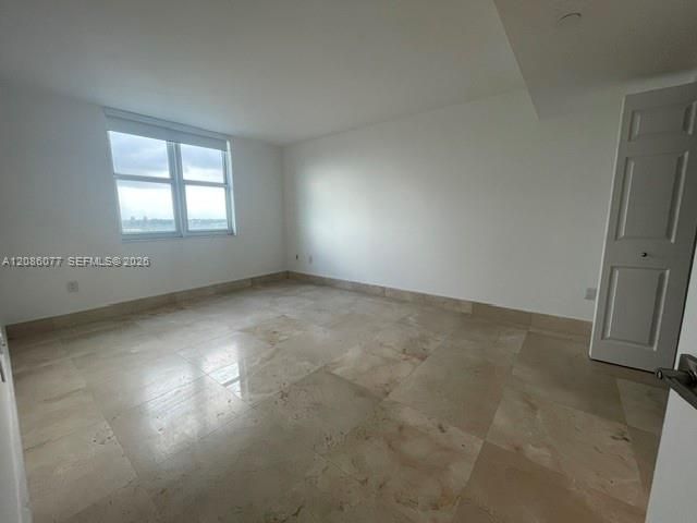 В аренду: $3,450 (2 спален, 2 ванн, 1052 Квадратных фут)