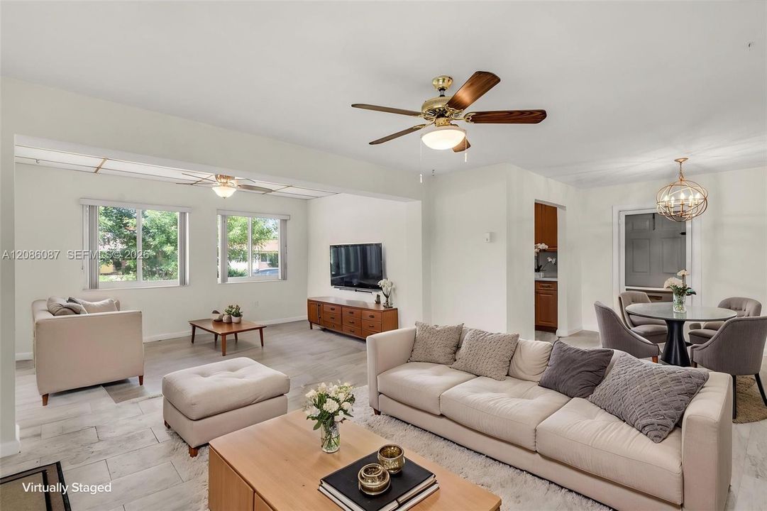 For Sale: $510,000 (3 beds, 2 baths, 1365 Square Feet)