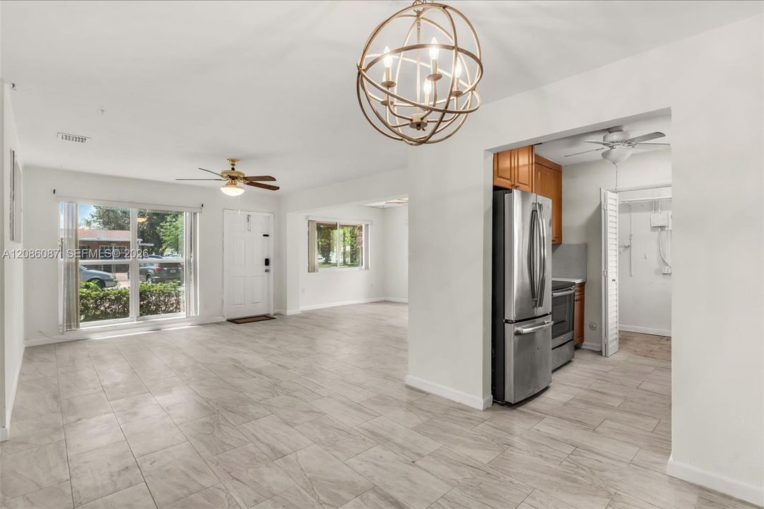For Sale: $510,000 (3 beds, 2 baths, 1365 Square Feet)