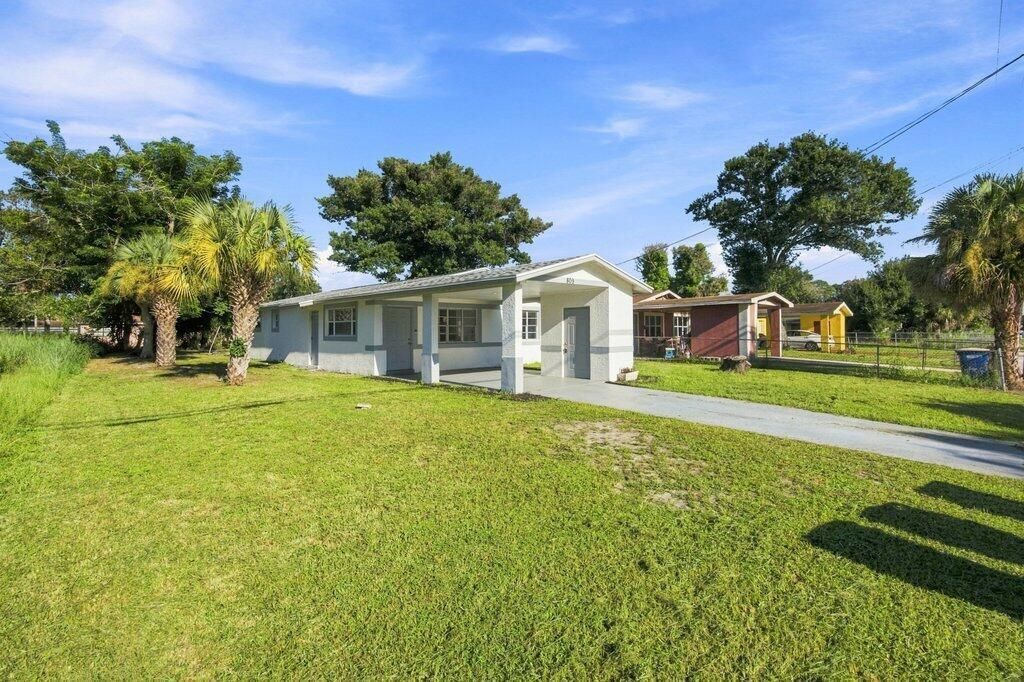 AMANDA FORT PIERCE-28.jpg-SMALL