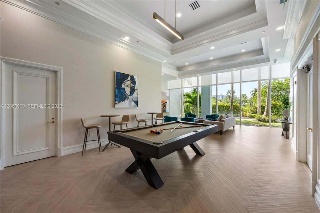 For Sale: $1,499,000 (2 beds, 2 baths, 1786 Square Feet)