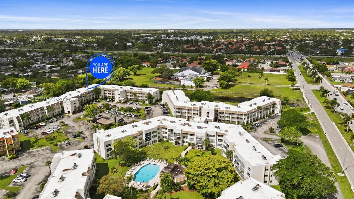На продажу: $93,500 (1 спален, 1 ванн, 720 Квадратных фут)