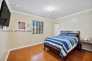 For Sale: $580,000 (6 beds, 4 baths, 3678 Square Feet)