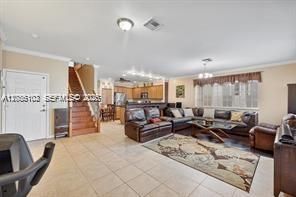 For Sale: $580,000 (6 beds, 4 baths, 3678 Square Feet)