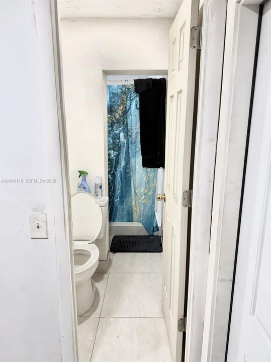 En Venta: $524,900 (4 camas, 3 baños, 1274 Pies cuadrados)