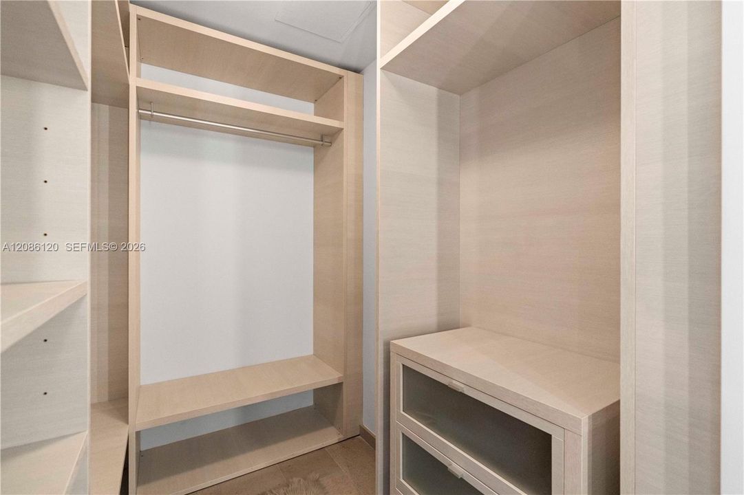 En Renta: $5,200 (1 camas, 1 baños, 887 Pies cuadrados)
