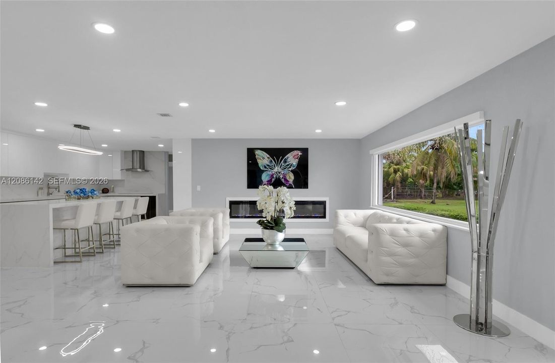 For Sale: $1,750,000 (3 beds, 3 baths, 3279 Square Feet)