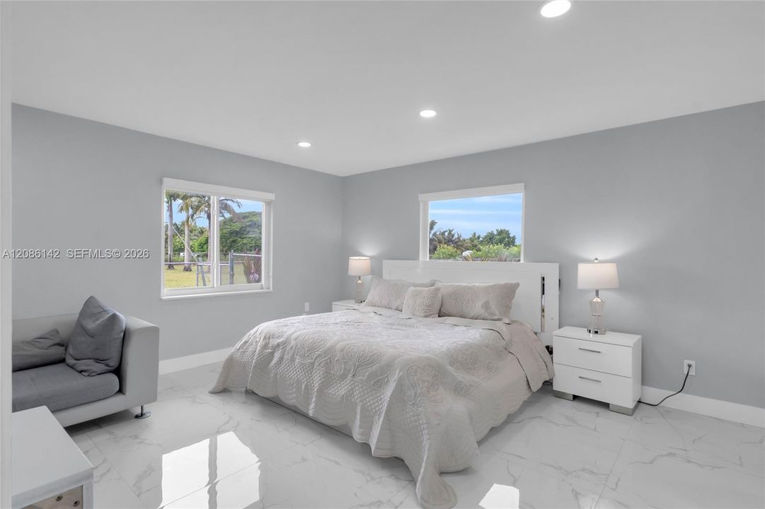 For Sale: $1,750,000 (3 beds, 3 baths, 3279 Square Feet)