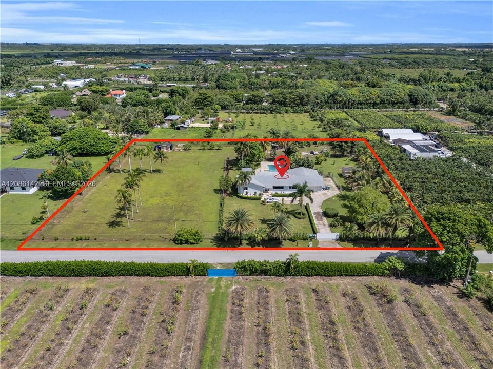 For Sale: $1,750,000 (3 beds, 3 baths, 3279 Square Feet)