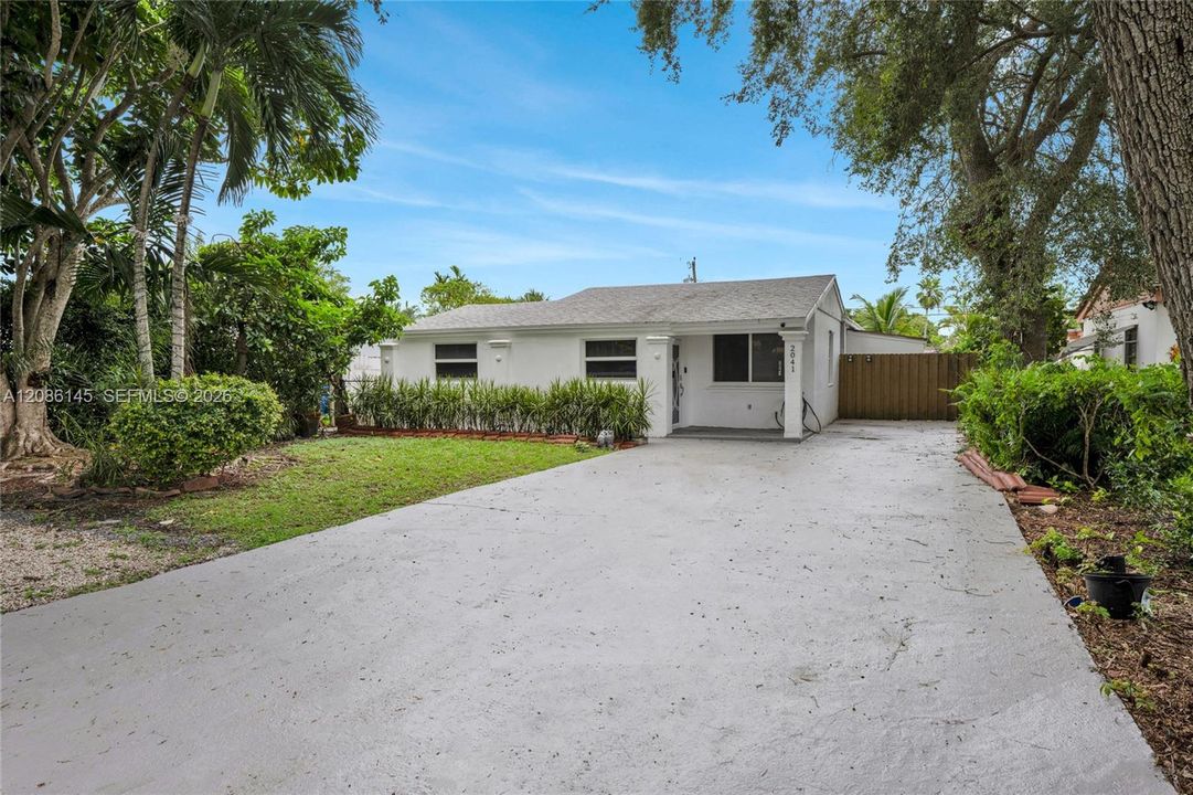 Lush North Miami Beach home welcomes you!