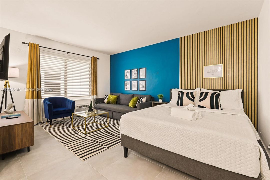 For Rent: $1,950 (1 beds, 1 baths, 10880 Square Feet)