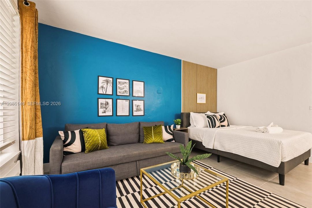 For Rent: $1,950 (1 beds, 1 baths, 10880 Square Feet)