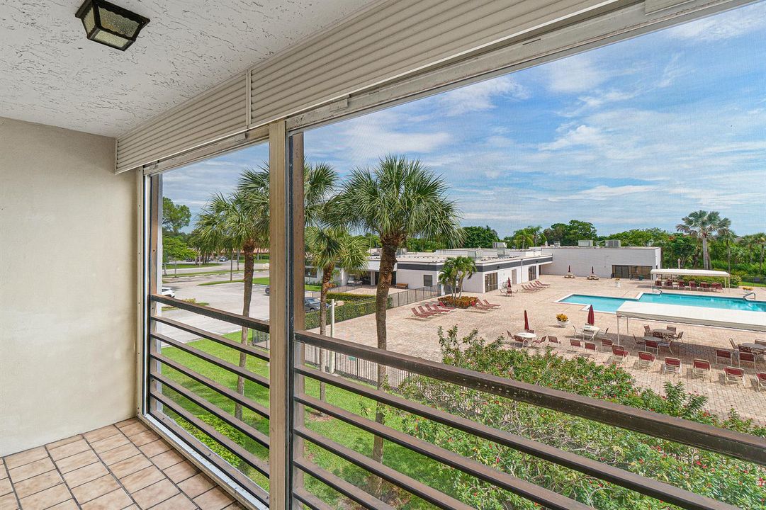 Screened Porch