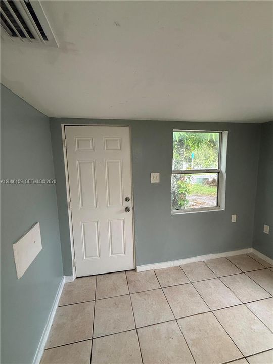 En Venta: $189,900 (3 camas, 1 baños, 760 Pies cuadrados)