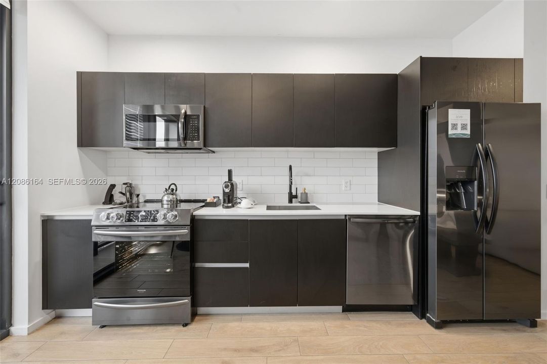 For Sale: $489,000 (0 beds, 1 baths, 430 Square Feet)