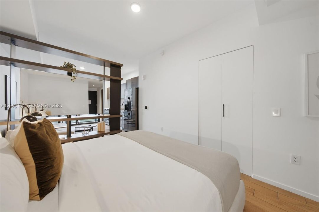 For Sale: $489,000 (0 beds, 1 baths, 430 Square Feet)