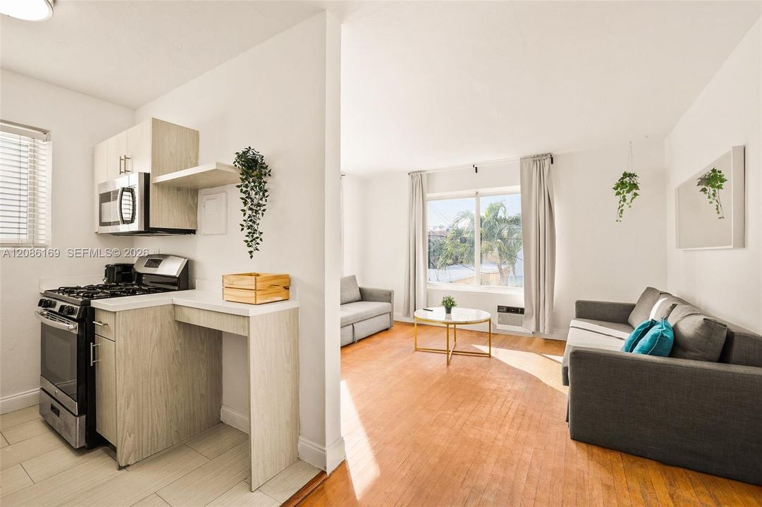 В аренду: $1,950 (1 спален, 1 ванн, 10880 Квадратных фут)
