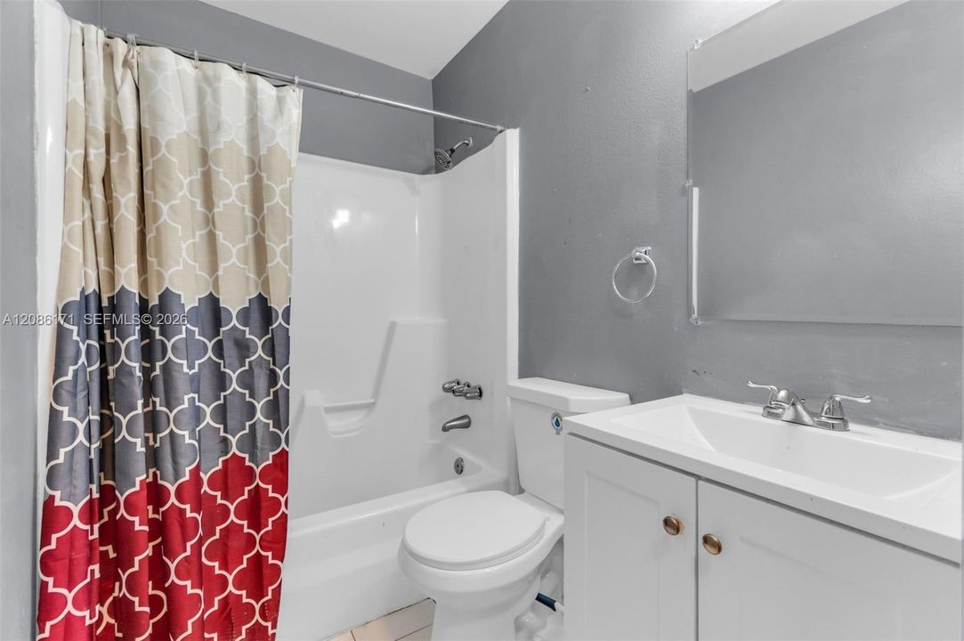 В аренду: $2,900 (4 спален, 2 ванн, 1364 Квадратных фут)