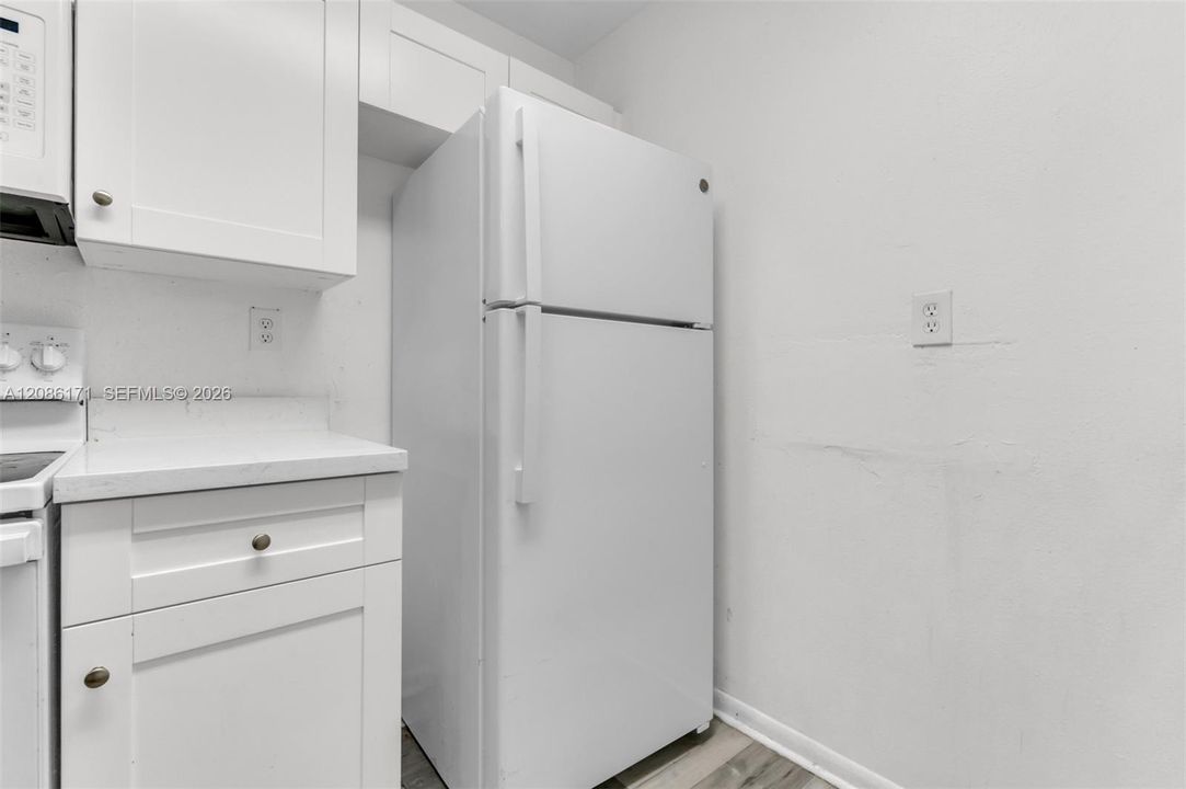 В аренду: $2,900 (4 спален, 2 ванн, 1364 Квадратных фут)