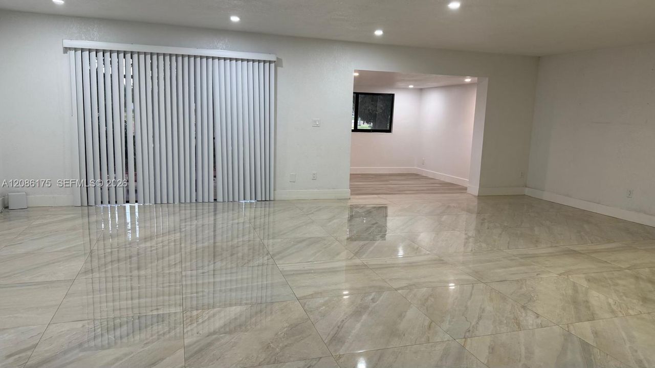 Living Dining