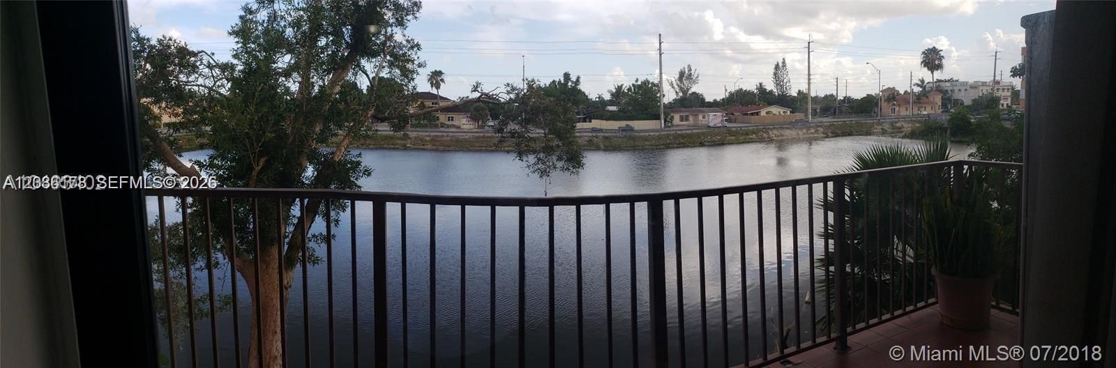For Rent: $2,600 (3 beds, 2 baths, 1016 Square Feet)