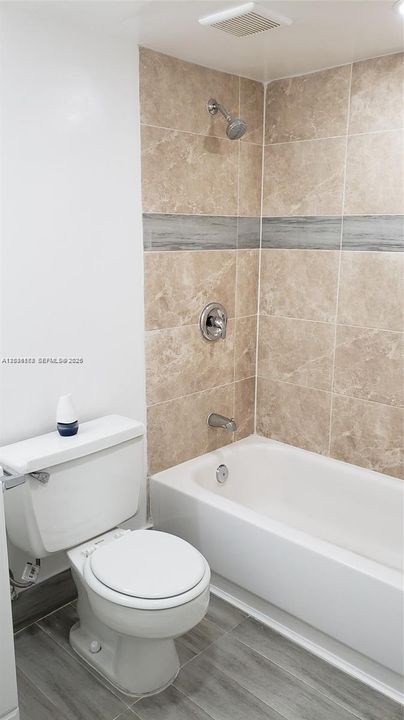 For Rent: $2,600 (3 beds, 2 baths, 1016 Square Feet)