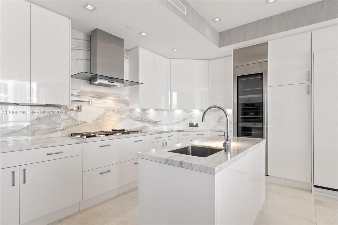 For Rent: $45,000 (4 beds, 6 baths, 4609 Square Feet)