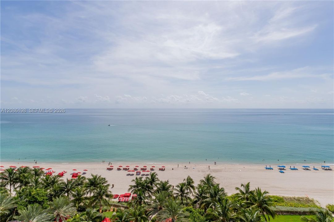 For Rent: $45,000 (4 beds, 6 baths, 4609 Square Feet)