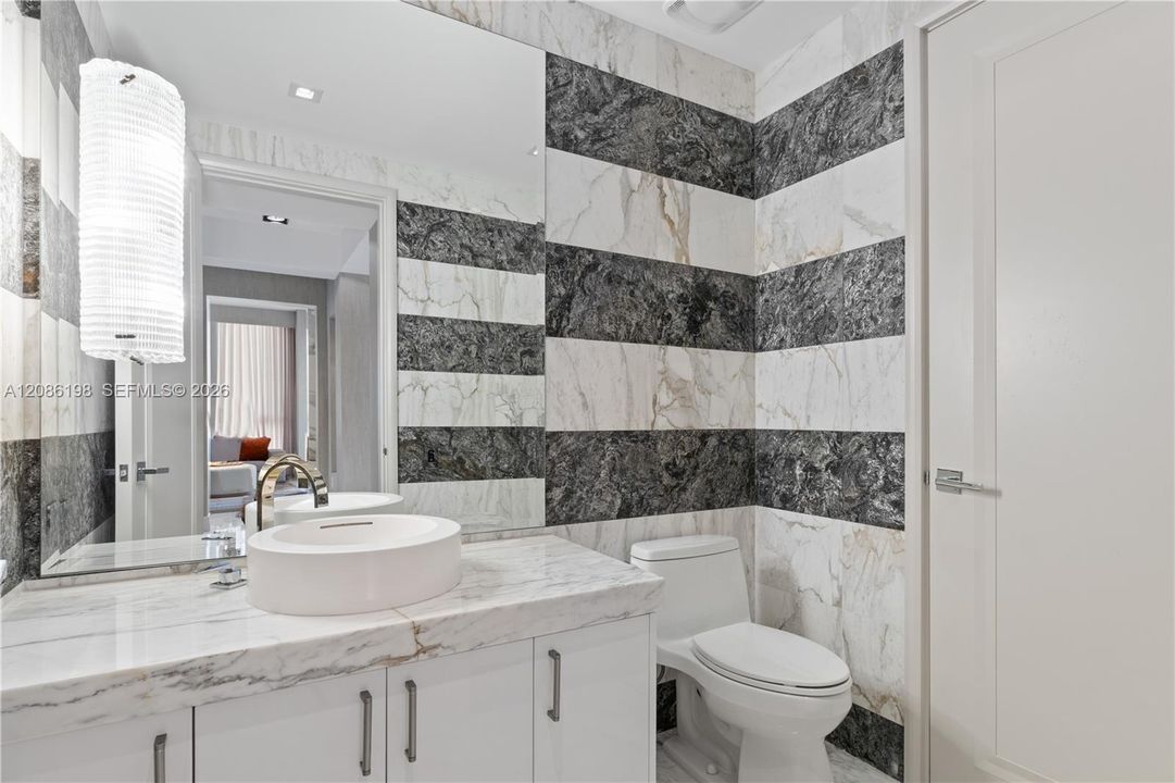 For Rent: $45,000 (4 beds, 6 baths, 4609 Square Feet)