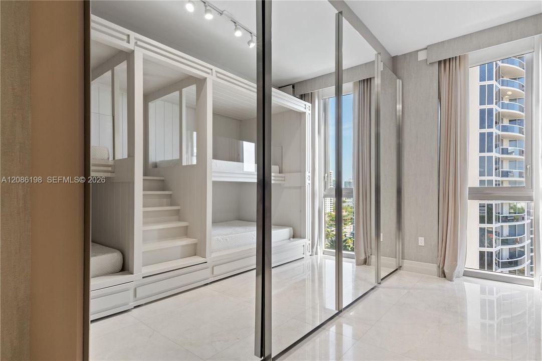 For Rent: $45,000 (4 beds, 6 baths, 4609 Square Feet)
